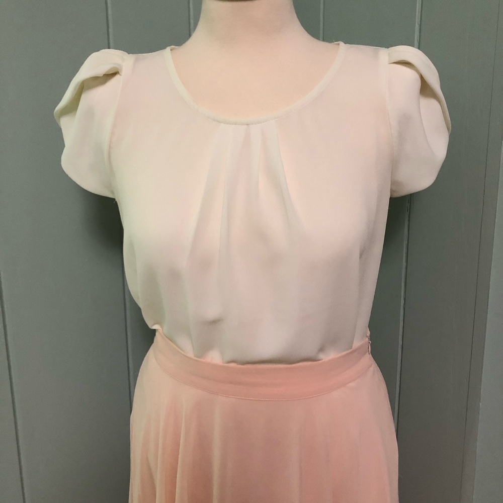 White puff sleeve top size Small